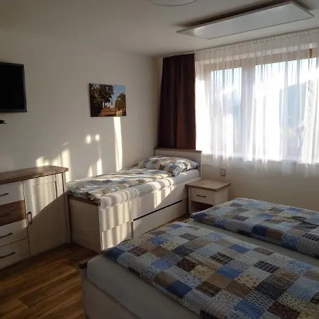 27 דירה Němčičky