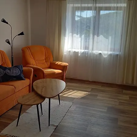 27 Apartmán