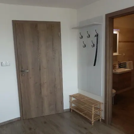 Daire 27 Němčičky
